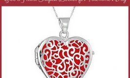 Give a Heart Shaped Locket for Valentine’s Day